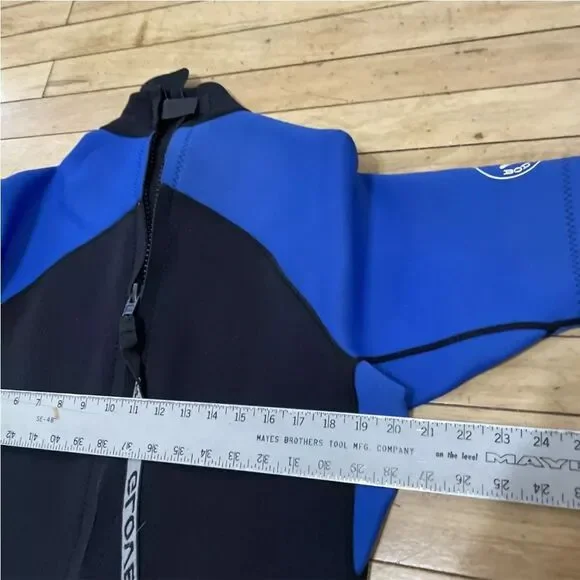 BODY GLOVE Pro Series Wetsuit Mens XXL 2.1 MM Blue Black Short Sleeve 3/4 2XL